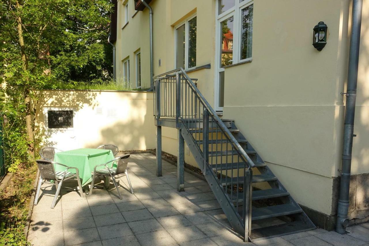 Campus Apartment Ernst Дрезден Екстериор снимка